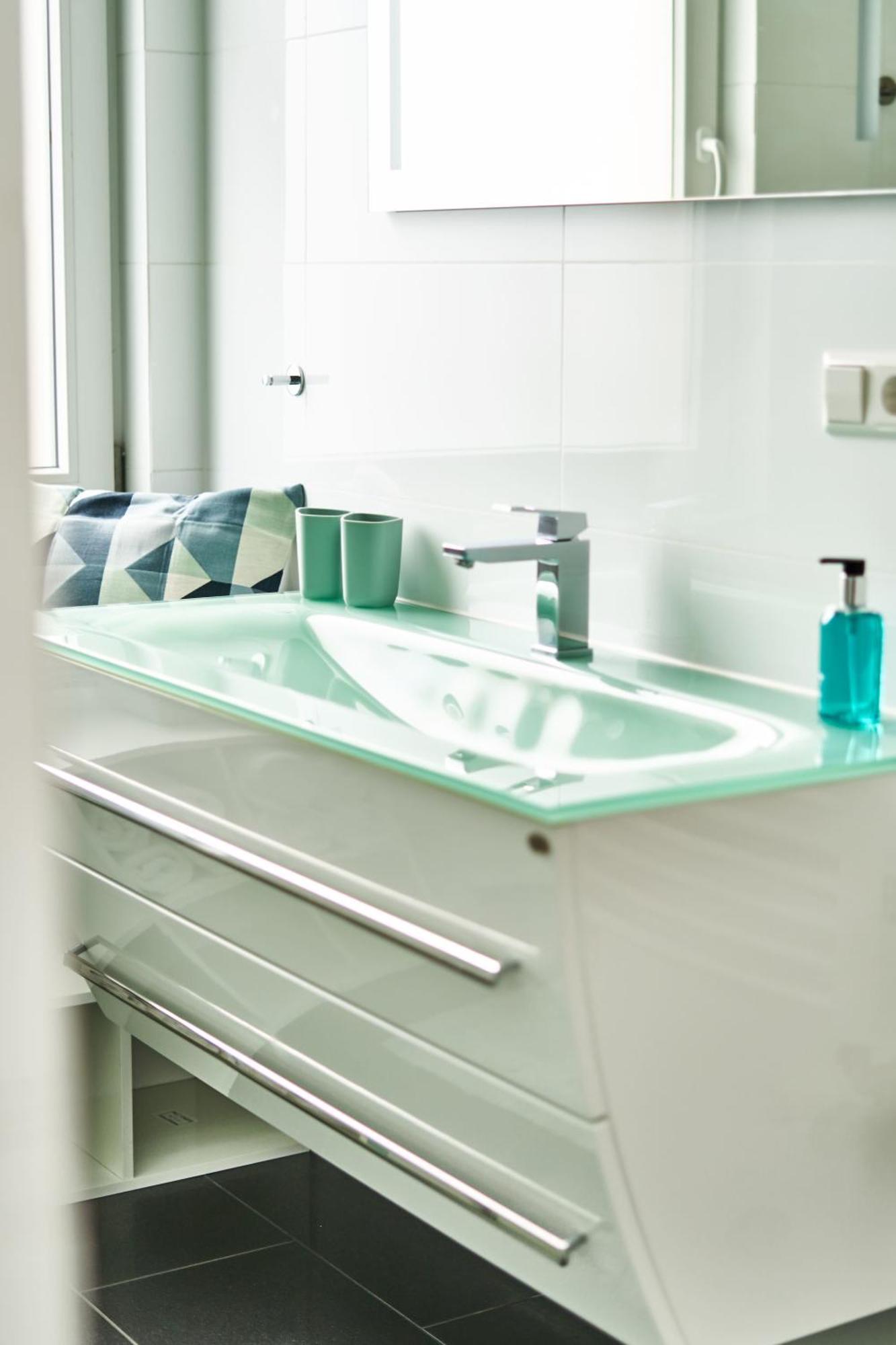 Primera Zimmer Mit Gemeinschaftsbad Singen Exterior photo
