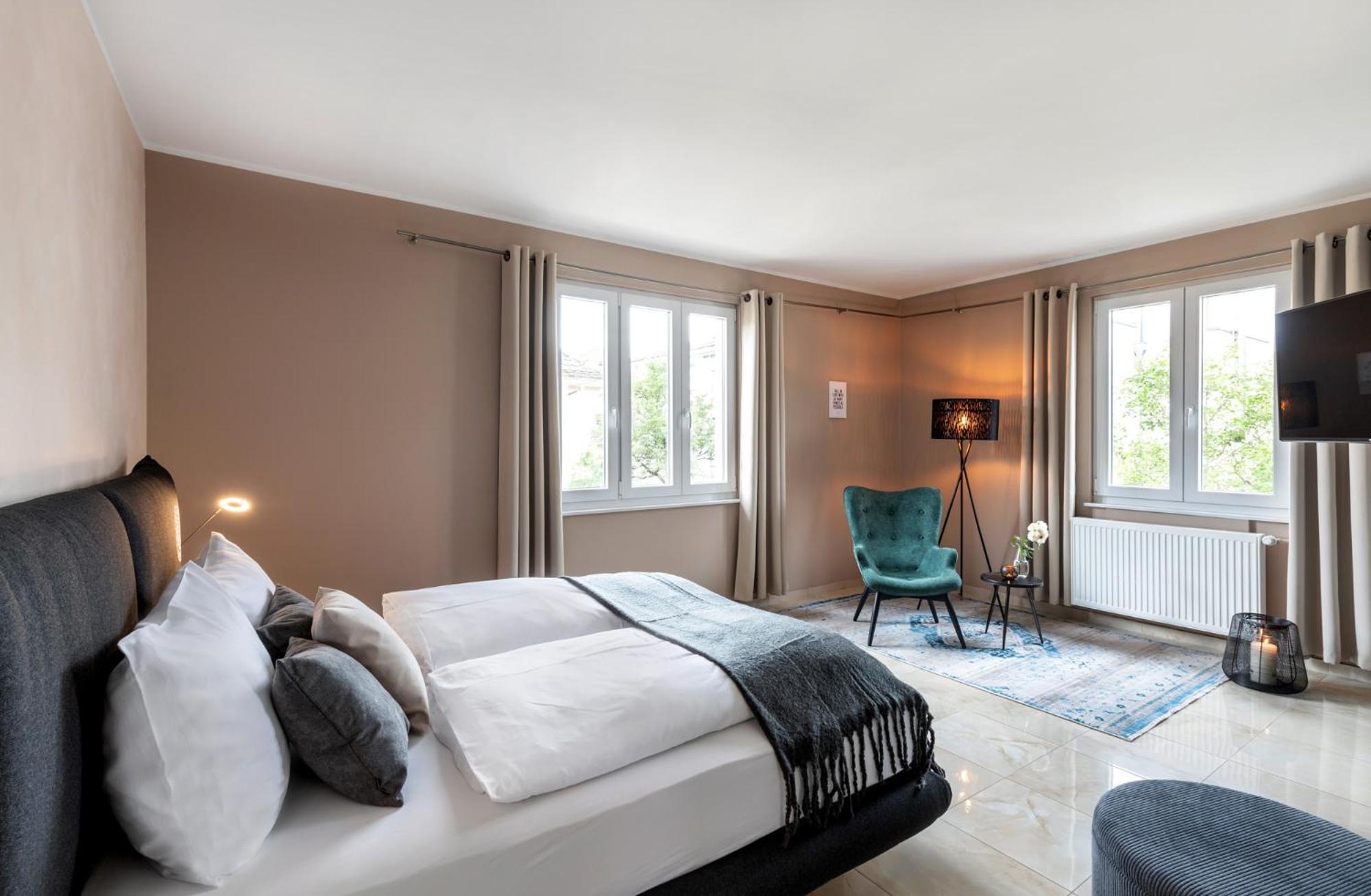 Primera Zimmer Mit Gemeinschaftsbad Singen Exterior photo