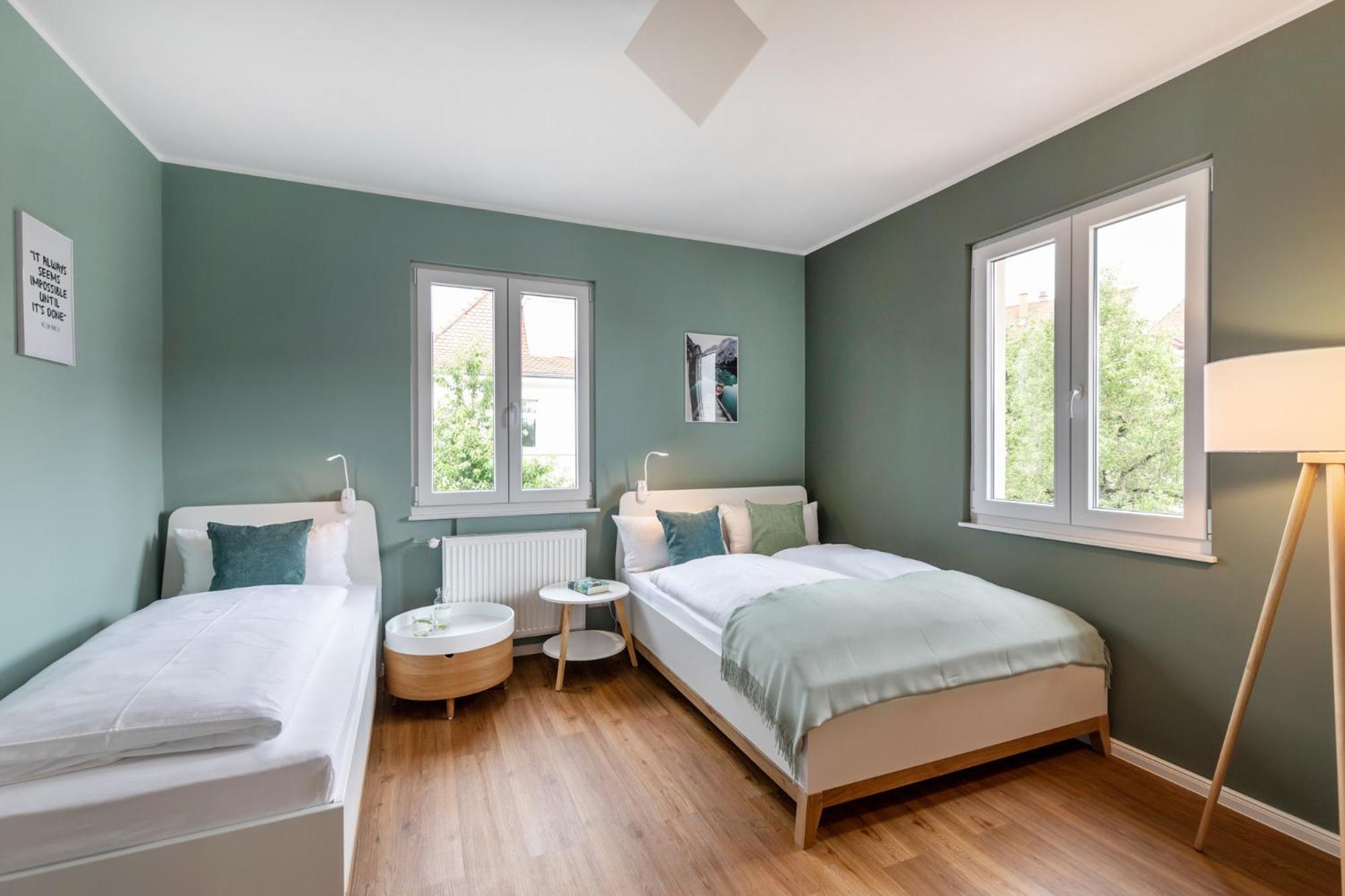 Primera Zimmer Mit Gemeinschaftsbad Singen Exterior photo